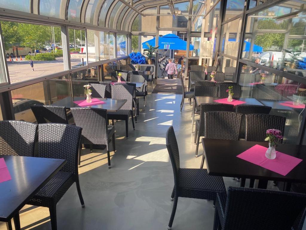 Hotel Tikkurila 반타 외부 사진